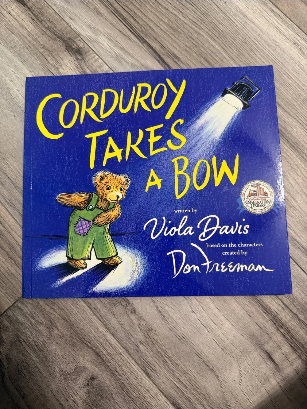 Set of 3 Kids Board Books - Llama Llama, I Am a Bunny, Corduroy Takes a Bow